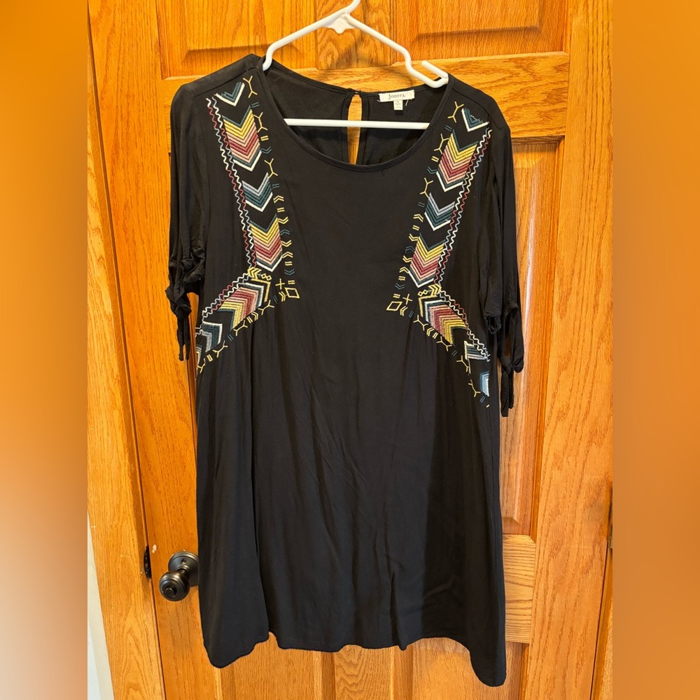 JODIFL Black Tunic with Colorful Embroidery